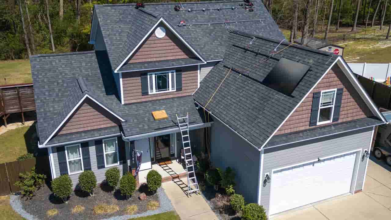 Why get a roof & solar at the same time